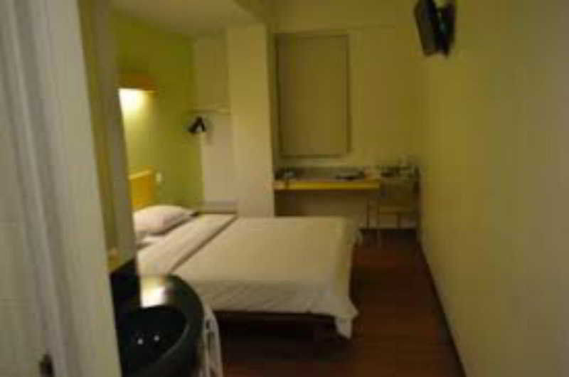 Ibis Budget Jakarta Cikini Εξωτερικό φωτογραφία