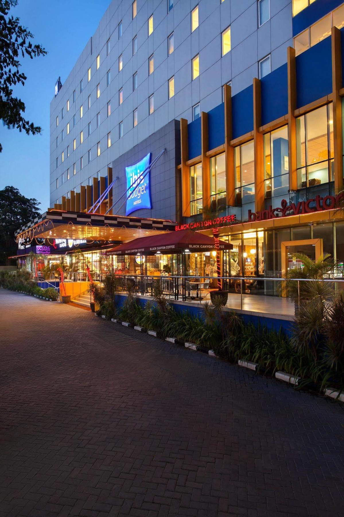 Ibis Budget Jakarta Cikini Εξωτερικό φωτογραφία