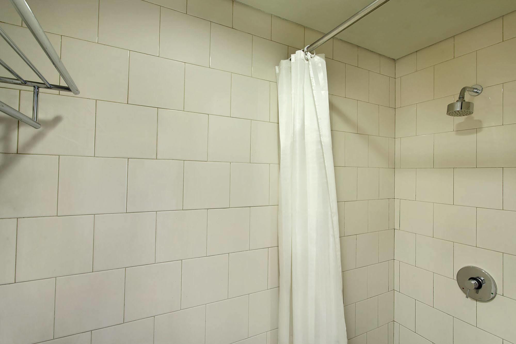 Ibis Budget Jakarta Cikini Εξωτερικό φωτογραφία